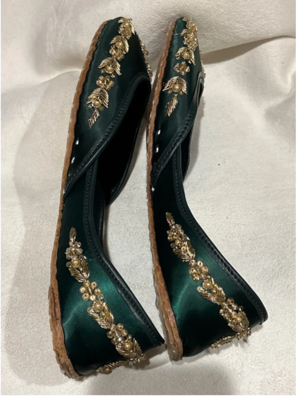 Women's Sapphire Green & Gold Embroidered Flats Size 6